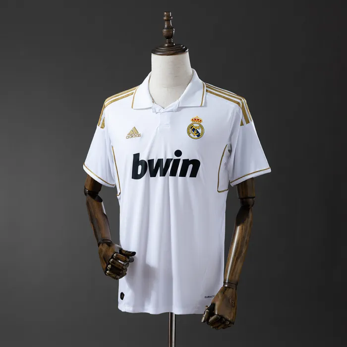 Retro Real Madrid 2011-12 Home Kit