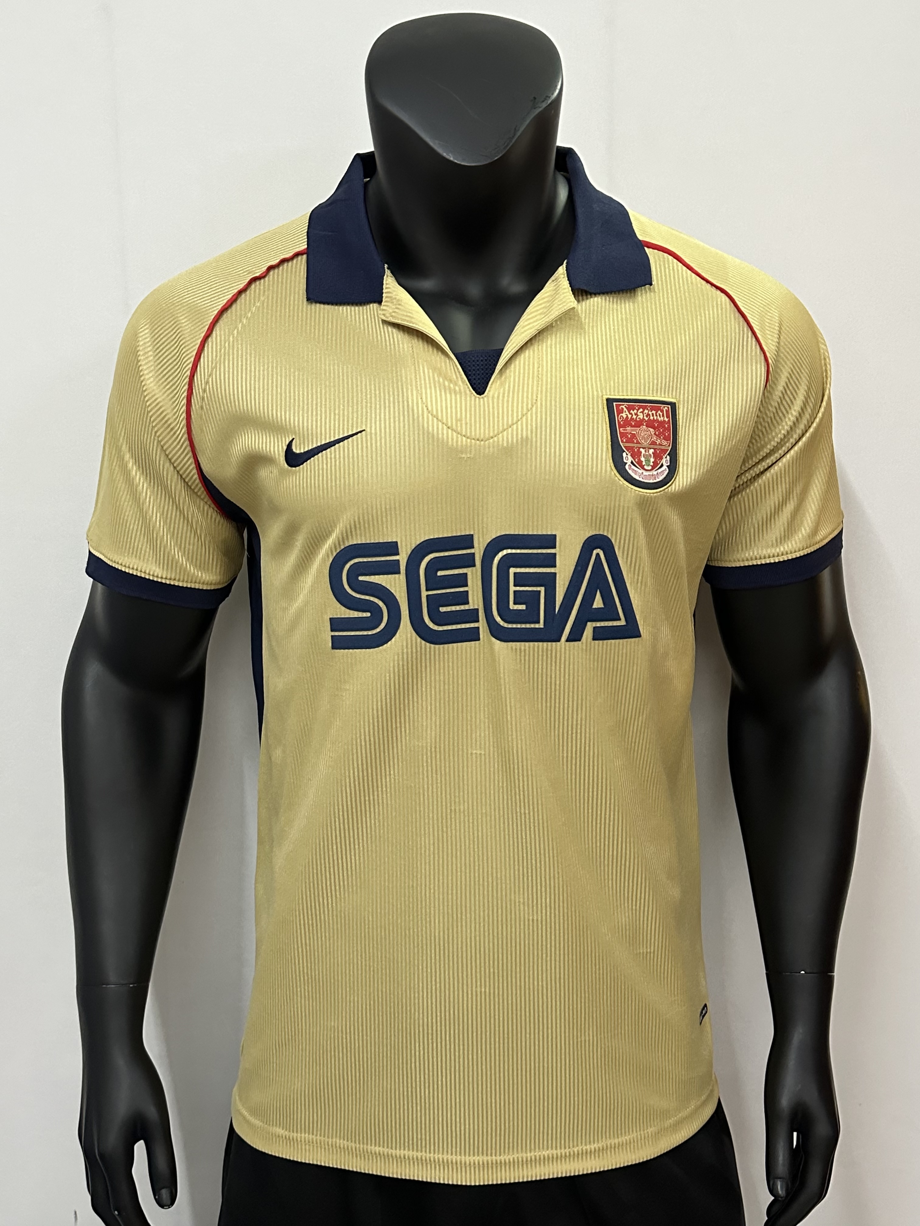 01/02 Retro Arsenal away 1:1 Thai quality