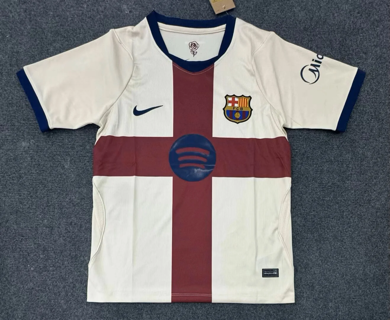 Barcelona 26-27 Fourth Kit
